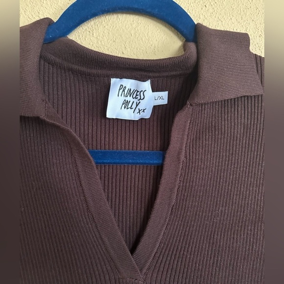 Brown Ribbed Collared Dress - Picture 3 of 4